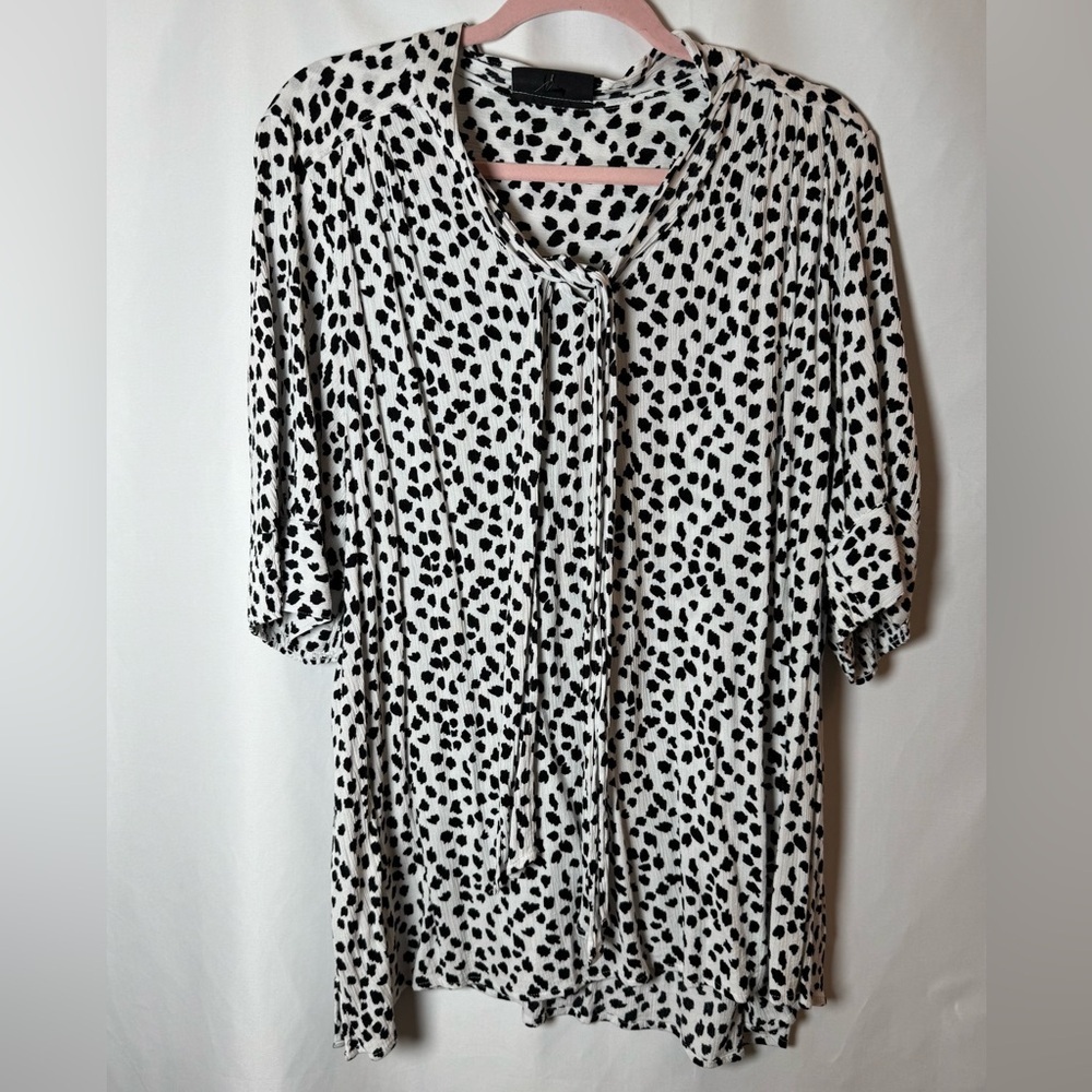 Lane Bryant Black and White Polka Dot Tie-Neck Blouse 18/20